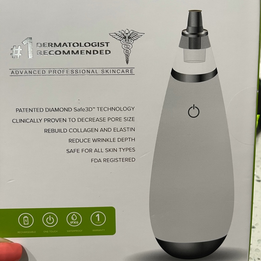 Microderm GLO